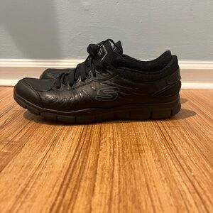 Skechers WORK slip resistant Eldred sneakers